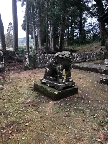 一之宮神社の狛犬