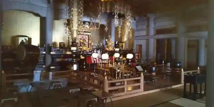 眞久寺の本殿・本堂