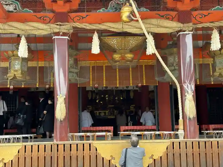 八坂神社(祇園さん)の{uncategorized: "未分類", other: "その他", undefined: "問題あり", building: "その他建物", grave: "お墓", sacred_gate: "鳥居", guardian: "狛犬", statue: "像", buddha: "仏像", history: "歴史", nature: "自然", garden: "庭園", animal: "動物", pagoda: "塔", temizu: "手水舎", mountain_gate: "山門・神門", sanctuary: "本殿・本堂", subordinate: "末社・摂社", art: "芸術", scenery: "景色", jizo: "地蔵", ema: "絵馬", goshuin: "御朱印", omikuji: "おみくじ", items: "授与品その他", amulet: "お守り", goshuincho: "御朱印帳", eats: "食事", festival: "お祭り", votive_dance: "神楽", shichigosan: "七五三参", wedding: "結婚式", experience: "体験その他", initially: "初詣", around: "周辺", anti_infection: "感染症対策"}