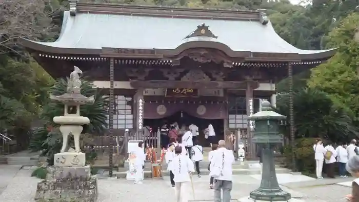 切幡寺の本殿