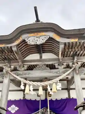 鹿部稲荷神社の{uncategorized: "未分類", other: "その他", undefined: "問題あり", building: "その他建物", grave: "お墓", sacred_gate: "鳥居", guardian: "狛犬", statue: "像", buddha: "仏像", history: "歴史", nature: "自然", garden: "庭園", animal: "動物", pagoda: "塔", temizu: "手水舎", mountain_gate: "山門・神門", sanctuary: "本殿・本堂", subordinate: "末社・摂社", art: "芸術", scenery: "景色", jizo: "地蔵", ema: "絵馬", goshuin: "御朱印", omikuji: "おみくじ", items: "授与品その他", amulet: "お守り", goshuincho: "御朱印帳", eats: "食事", festival: "お祭り", votive_dance: "神楽", shichigosan: "七五三参", wedding: "結婚式", experience: "体験その他", initially: "初詣", around: "周辺", anti_infection: "感染症対策"}