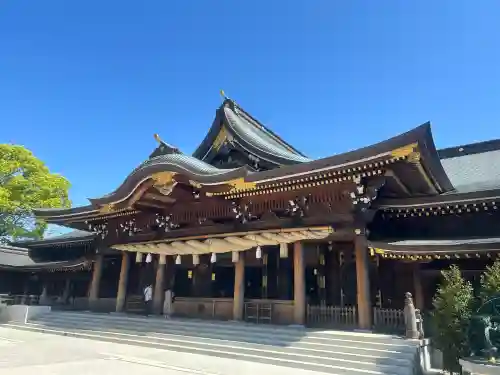 寒川神社の{uncategorized: "未分類", other: "その他", undefined: "問題あり", building: "その他建物", grave: "お墓", sacred_gate: "鳥居", guardian: "狛犬", statue: "像", buddha: "仏像", history: "歴史", nature: "自然", garden: "庭園", animal: "動物", pagoda: "塔", temizu: "手水舎", mountain_gate: "山門・神門", sanctuary: "本殿・本堂", subordinate: "末社・摂社", art: "芸術", scenery: "景色", jizo: "地蔵", ema: "絵馬", goshuin: "御朱印", omikuji: "おみくじ", items: "授与品その他", amulet: "お守り", goshuincho: "御朱印帳", eats: "食事", festival: "お祭り", votive_dance: "神楽", shichigosan: "七五三参", wedding: "結婚式", experience: "体験その他", initially: "初詣", around: "周辺", anti_infection: "感染症対策"}