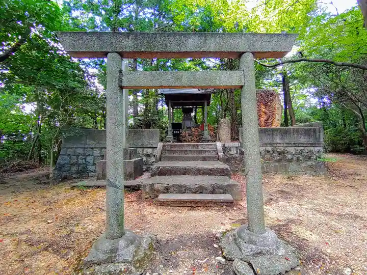 八龍神社(大森八龍)の鳥居