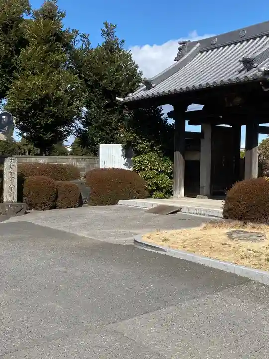 霊樹寺の山門・神門