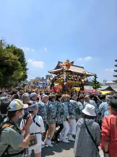 浅草神社の{uncategorized: "未分類", other: "その他", undefined: "問題あり", building: "その他建物", grave: "お墓", sacred_gate: "鳥居", guardian: "狛犬", statue: "像", buddha: "仏像", history: "歴史", nature: "自然", garden: "庭園", animal: "動物", pagoda: "塔", temizu: "手水舎", mountain_gate: "山門・神門", sanctuary: "本殿・本堂", subordinate: "末社・摂社", art: "芸術", scenery: "景色", jizo: "地蔵", ema: "絵馬", goshuin: "御朱印", omikuji: "おみくじ", items: "授与品その他", amulet: "お守り", goshuincho: "御朱印帳", eats: "食事", festival: "お祭り", votive_dance: "神楽", shichigosan: "七五三参", wedding: "結婚式", experience: "体験その他", initially: "初詣", around: "周辺", anti_infection: "感染症対策"}