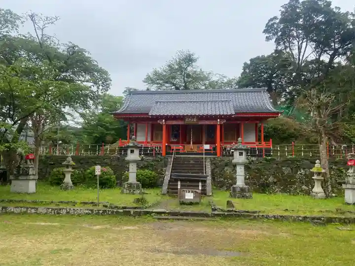 勝手神社の{uncategorized: "未分類", other: "その他", undefined: "問題あり", building: "その他建物", grave: "お墓", sacred_gate: "鳥居", guardian: "狛犬", statue: "像", buddha: "仏像", history: "歴史", nature: "自然", garden: "庭園", animal: "動物", pagoda: "塔", temizu: "手水舎", mountain_gate: "山門・神門", sanctuary: "本殿・本堂", subordinate: "末社・摂社", art: "芸術", scenery: "景色", jizo: "地蔵", ema: "絵馬", goshuin: "御朱印", omikuji: "おみくじ", items: "授与品その他", amulet: "お守り", goshuincho: "御朱印帳", eats: "食事", festival: "お祭り", votive_dance: "神楽", shichigosan: "七五三参", wedding: "結婚式", experience: "体験その他", initially: "初詣", around: "周辺", anti_infection: "感染症対策"}