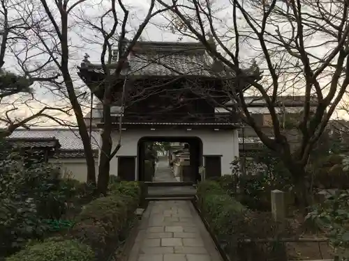 元慶寺の山門