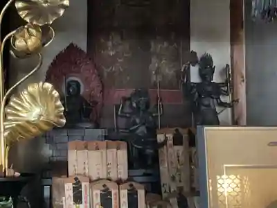寳珠院(常楽寺)の仏像