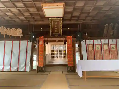 諏訪神社の本殿・本堂