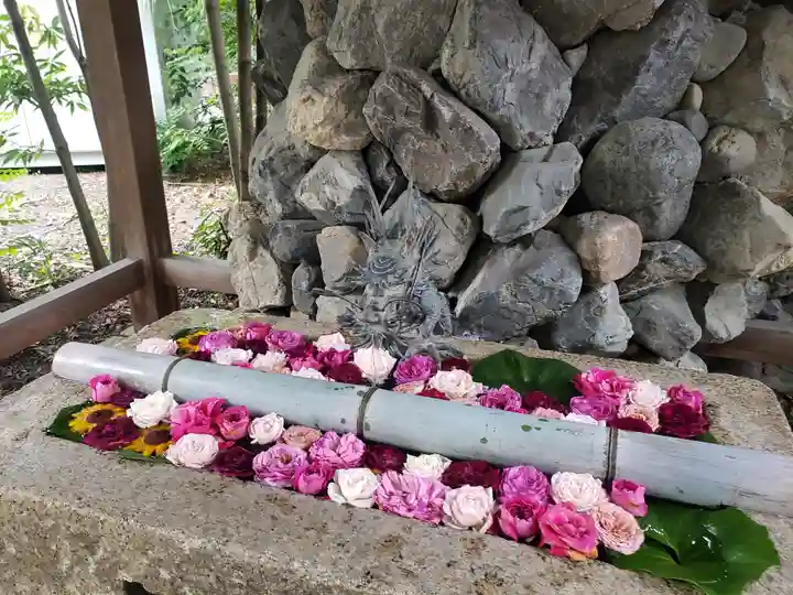 東門院の手水舎