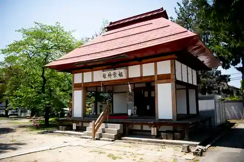 木留神社の本殿・本堂