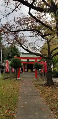 稲荷神社の鳥居