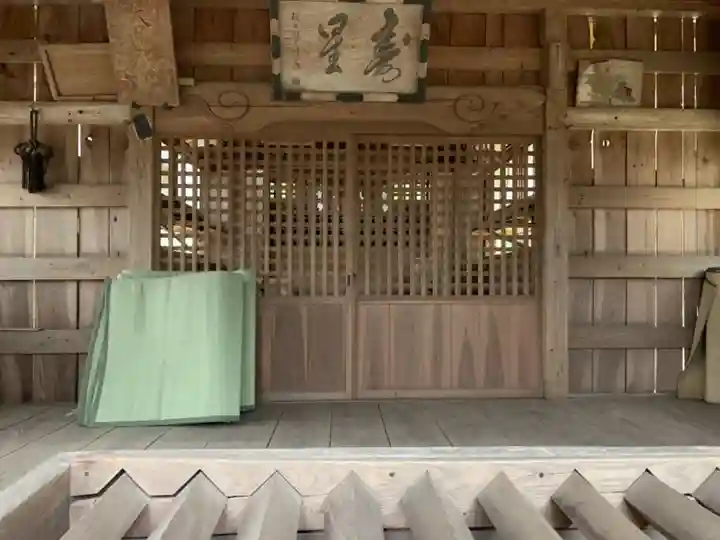 御嶽神社の本殿・本堂