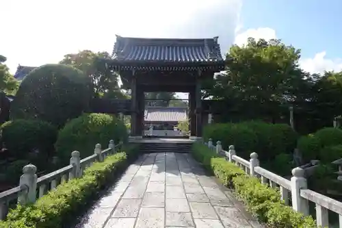 妙満寺の山門