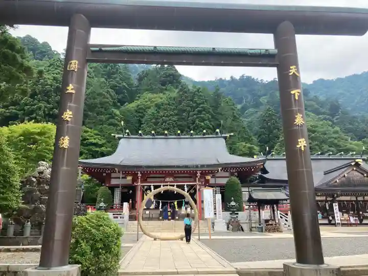 大山阿夫利神社の鳥居