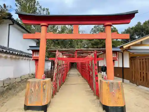 白鳥神社の鳥居