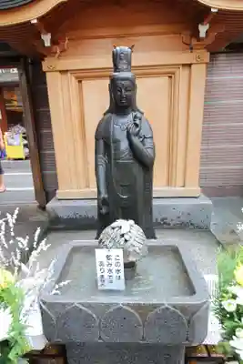 とげぬき地蔵尊 高岩寺の仏像