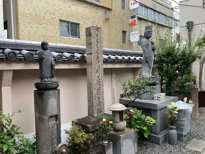 持明院(大阪府)