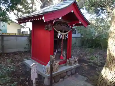 鵠沼伏見稲荷神社の末社・摂社