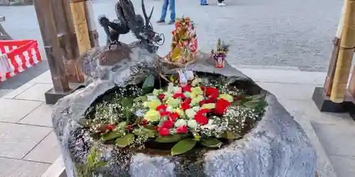 出雲大社相模分祠の手水舎