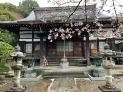 塩谷寺の本殿