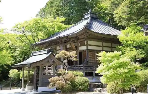 花山院菩提寺の本殿・本堂