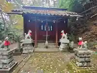 菅東山出世稲荷神社の本殿・本堂