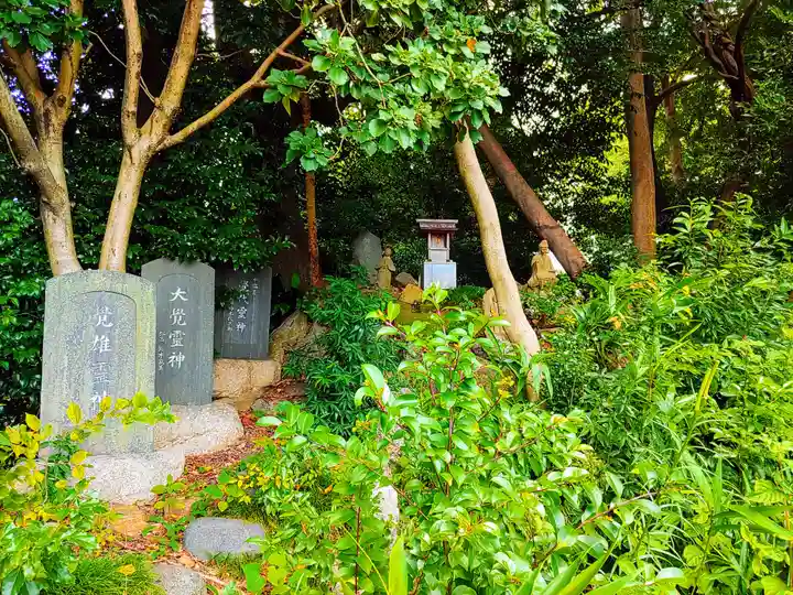 白山社の末社・摂社