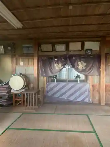 吾妻神社の本殿・本堂