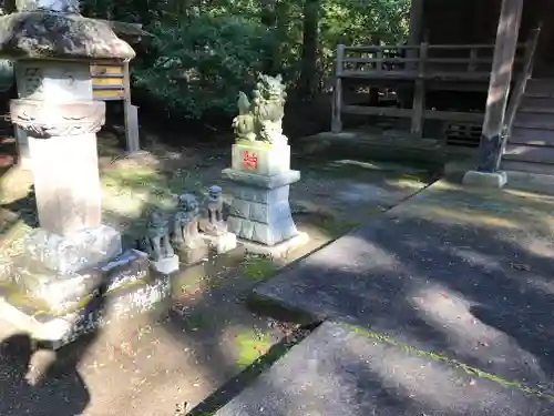 龜山神社の狛犬