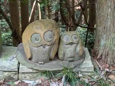 山神社の像