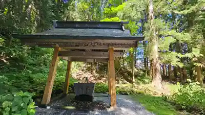 戸隠神社宝光社の手水舎