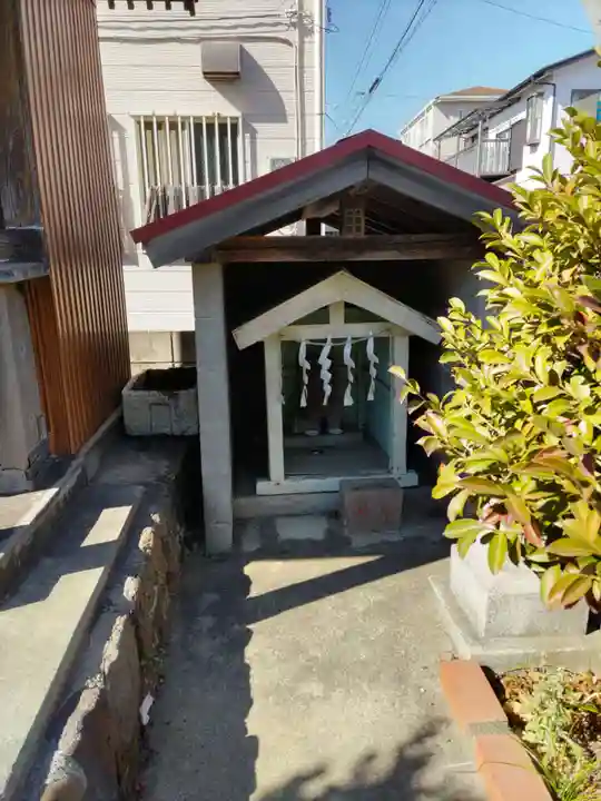 台町稲荷大明神の末社・摂社