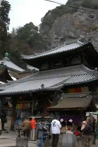 宝山寺の建物その他