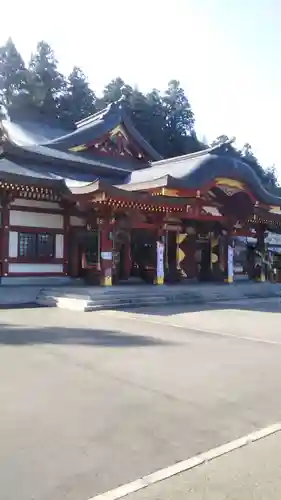 盛岡八幡宮の本殿