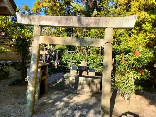 高山神社の鳥居