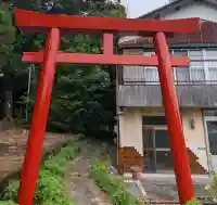 尾白稲荷神社(岐阜県)