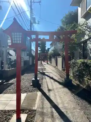 久富稲荷神社の山門・神門