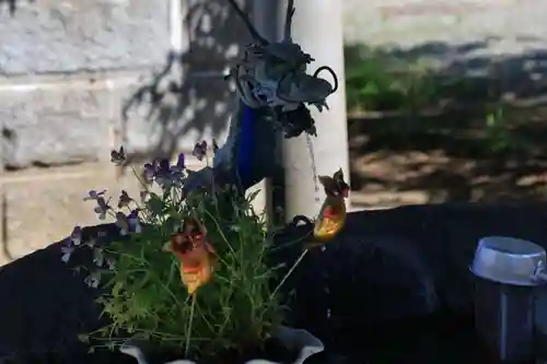 多田野本神社の手水舎