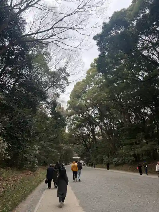 明治神宮の{uncategorized: "未分類", other: "その他", undefined: "問題あり", building: "その他建物", grave: "お墓", sacred_gate: "鳥居", guardian: "狛犬", statue: "像", buddha: "仏像", history: "歴史", nature: "自然", garden: "庭園", animal: "動物", pagoda: "塔", temizu: "手水舎", mountain_gate: "山門・神門", sanctuary: "本殿・本堂", subordinate: "末社・摂社", art: "芸術", scenery: "景色", jizo: "地蔵", ema: "絵馬", goshuin: "御朱印", omikuji: "おみくじ", items: "授与品その他", amulet: "お守り", goshuincho: "御朱印帳", eats: "食事", festival: "お祭り", votive_dance: "神楽", shichigosan: "七五三参", wedding: "結婚式", experience: "体験その他", initially: "初詣", around: "周辺", anti_infection: "感染症対策"}
