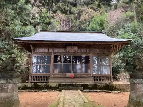 金枝温泉神社の{uncategorized: "未分類", other: "その他", undefined: "問題あり", building: "その他建物", grave: "お墓", sacred_gate: "鳥居", guardian: "狛犬", statue: "像", buddha: "仏像", history: "歴史", nature: "自然", garden: "庭園", animal: "動物", pagoda: "塔", temizu: "手水舎", mountain_gate: "山門・神門", sanctuary: "本殿・本堂", subordinate: "末社・摂社", art: "芸術", scenery: "景色", jizo: "地蔵", ema: "絵馬", goshuin: "御朱印", omikuji: "おみくじ", items: "授与品その他", amulet: "お守り", goshuincho: "御朱印帳", eats: "食事", festival: "お祭り", votive_dance: "神楽", shichigosan: "七五三参", wedding: "結婚式", experience: "体験その他", initially: "初詣", around: "周辺", anti_infection: "感染症対策"}