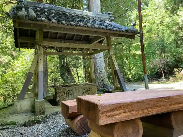 瀧神社(岐阜県)