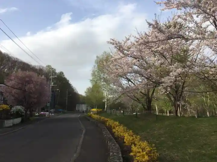 清田稲荷神社の周辺