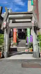 烏森神社の鳥居