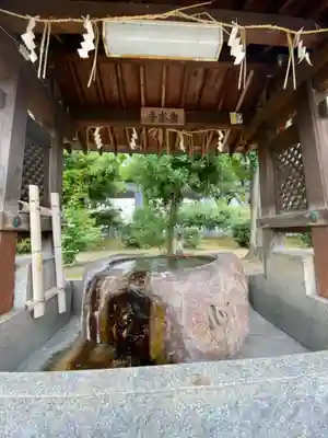 綾戸國中神社の手水舎