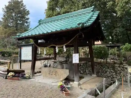 龍田大社の{uncategorized: "未分類", other: "その他", undefined: "問題あり", building: "その他建物", grave: "お墓", sacred_gate: "鳥居", guardian: "狛犬", statue: "像", buddha: "仏像", history: "歴史", nature: "自然", garden: "庭園", animal: "動物", pagoda: "塔", temizu: "手水舎", mountain_gate: "山門・神門", sanctuary: "本殿・本堂", subordinate: "末社・摂社", art: "芸術", scenery: "景色", jizo: "地蔵", ema: "絵馬", goshuin: "御朱印", omikuji: "おみくじ", items: "授与品その他", amulet: "お守り", goshuincho: "御朱印帳", eats: "食事", festival: "お祭り", votive_dance: "神楽", shichigosan: "七五三参", wedding: "結婚式", experience: "体験その他", initially: "初詣", around: "周辺", anti_infection: "感染症対策"}