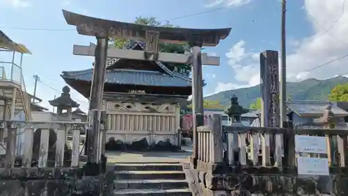 熊野神社（八百津）の鳥居