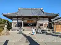 西光寺の本殿・本堂