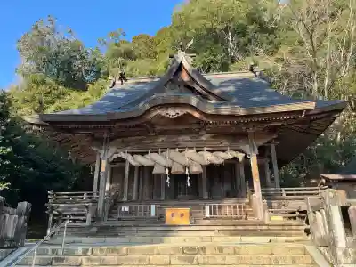 清神社の{uncategorized: "未分類", other: "その他", undefined: "問題あり", building: "その他建物", grave: "お墓", sacred_gate: "鳥居", guardian: "狛犬", statue: "像", buddha: "仏像", history: "歴史", nature: "自然", garden: "庭園", animal: "動物", pagoda: "塔", temizu: "手水舎", mountain_gate: "山門・神門", sanctuary: "本殿・本堂", subordinate: "末社・摂社", art: "芸術", scenery: "景色", jizo: "地蔵", ema: "絵馬", goshuin: "御朱印", omikuji: "おみくじ", items: "授与品その他", amulet: "お守り", goshuincho: "御朱印帳", eats: "食事", festival: "お祭り", votive_dance: "神楽", shichigosan: "七五三参", wedding: "結婚式", experience: "体験その他", initially: "初詣", around: "周辺", anti_infection: "感染症対策"}