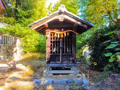 神明社（稲島）の末社・摂社